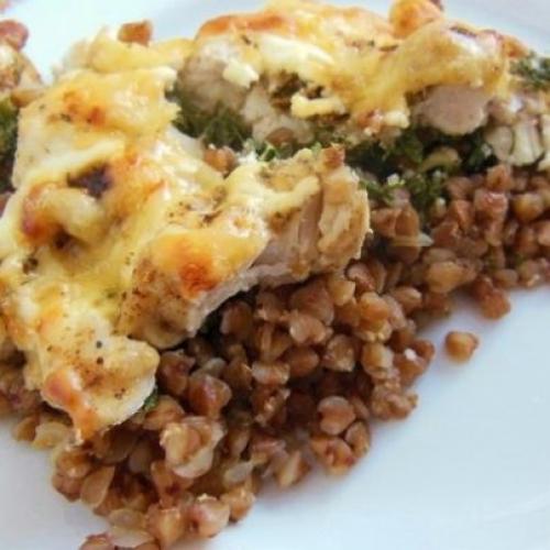 Гречка с курочкой под сыром.