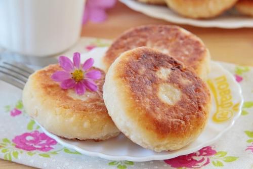 Сырники с яблоками.