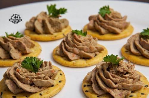 Паштет из куриной печени.