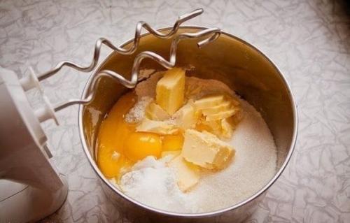 Черничный пирог с творогом. 01
