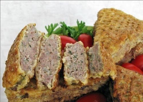 Треугольные котлетки.  Ингредиенты: 03