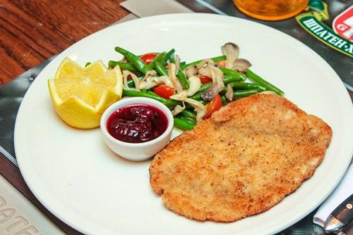 Венский шницель из свинины?