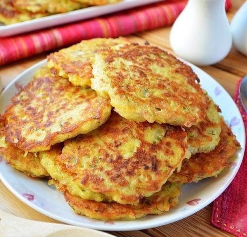 Драники с секретом ( с ветчиной и сыром.