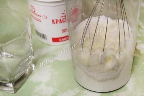 Сметанный торт с фруктами. 01 Сметанный торт с фруктами. 01