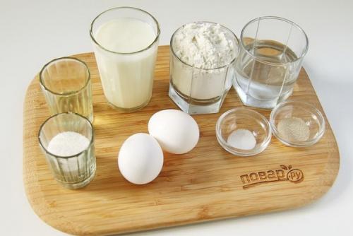 Блины дрожжевые.  Ингредиенты: 01