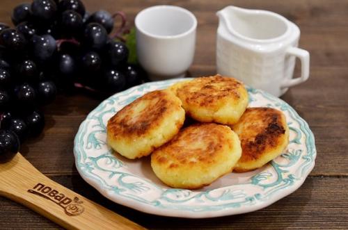 Сырники с курагой. Сырники с курагой.