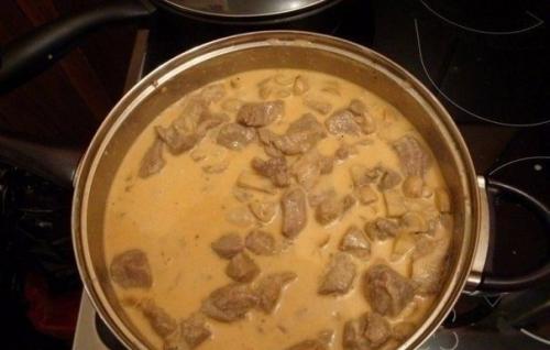 Мясо в сырном соусе? 01