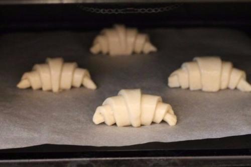 Французские круассаны. Ингредиенты: 05 Французские круассаны. Ингредиенты: 05