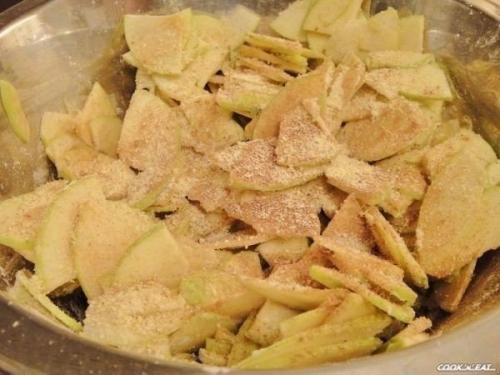 Яблочный пирог Шарлотка. 02