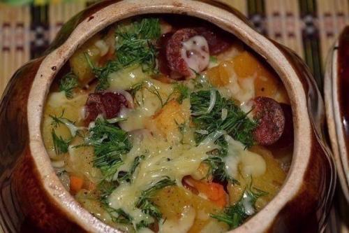 Картошечка с охотничьими колбасками.