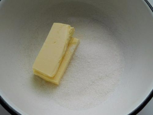 Рецепт нежного бисквита. 01