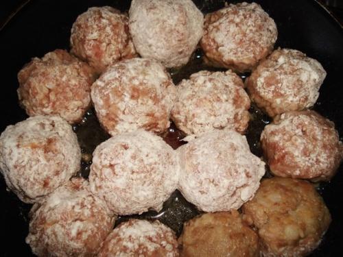 Тефтели с подливой. 02 Тефтели с подливой. 02