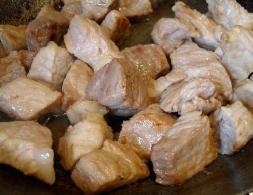 Свинина в горшочке с картофелем. 02