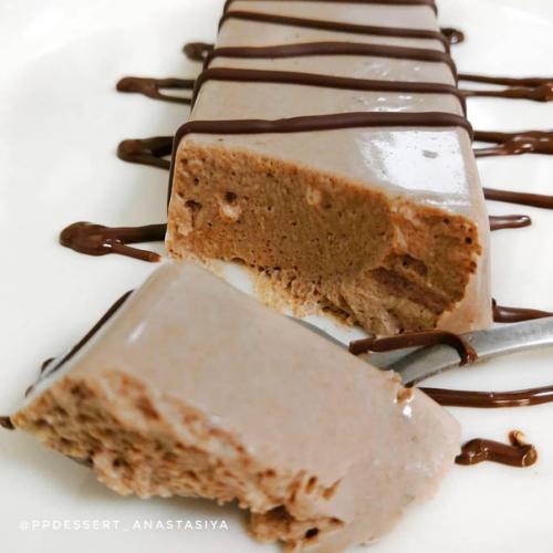 Воздушный десерт с ряженкой.