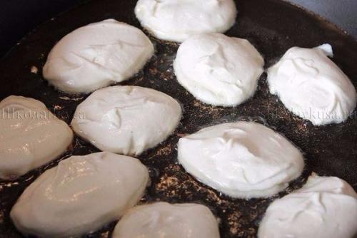 Сырники из творога с бананом. 04 Сырники из творога с бананом. 04