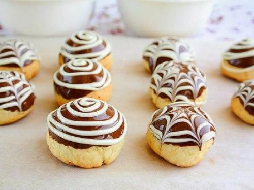 Творожное печенье с шоколадной начинкой. 07