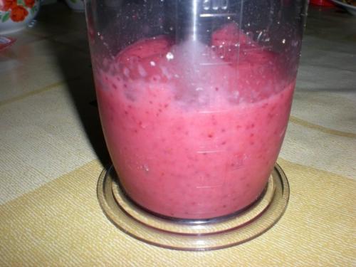 Шоколадные корзинки с клубникой и сливками. 02 Шоколадные корзинки с клубникой и сливками. 02