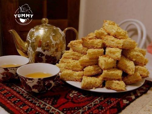 Каракум.  Ингредиенты:   - Маргарин - 200 г.