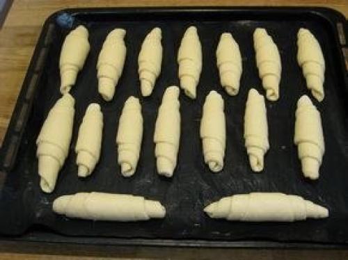 Нежнейшие круассаны.  Ингредиенты: 07