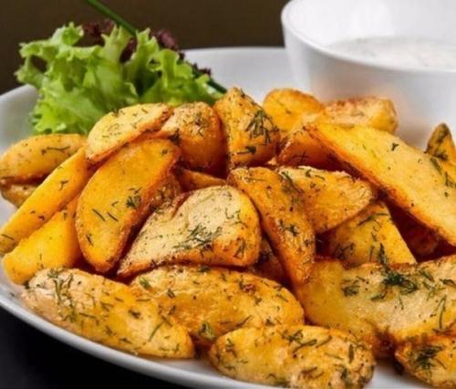 Картофель фри запеченный в духовке, вкусный, полезный и ароматный!