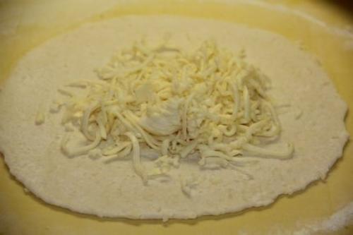 Лепёшки с сыром. 01