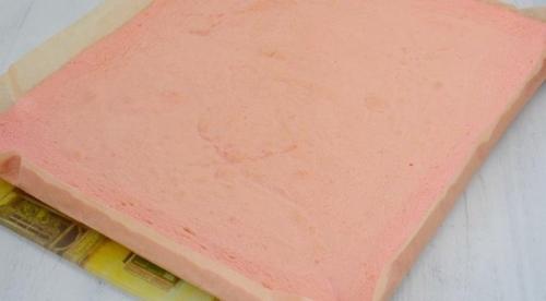 Малиновый муссовый торт.