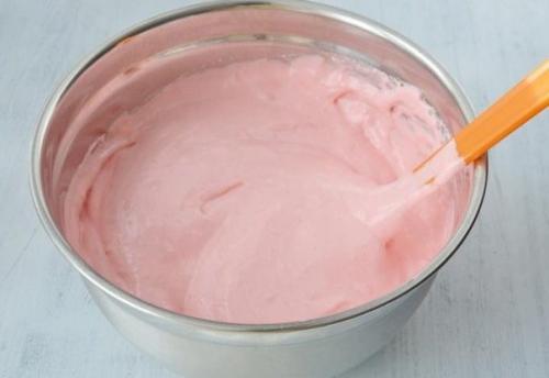 Малиновый муссовый торт.