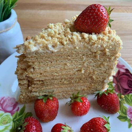 Медовый торт. Ингредиенты: 03