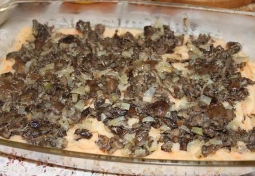 Картофельная запеканка с фаршем и грибами. 07