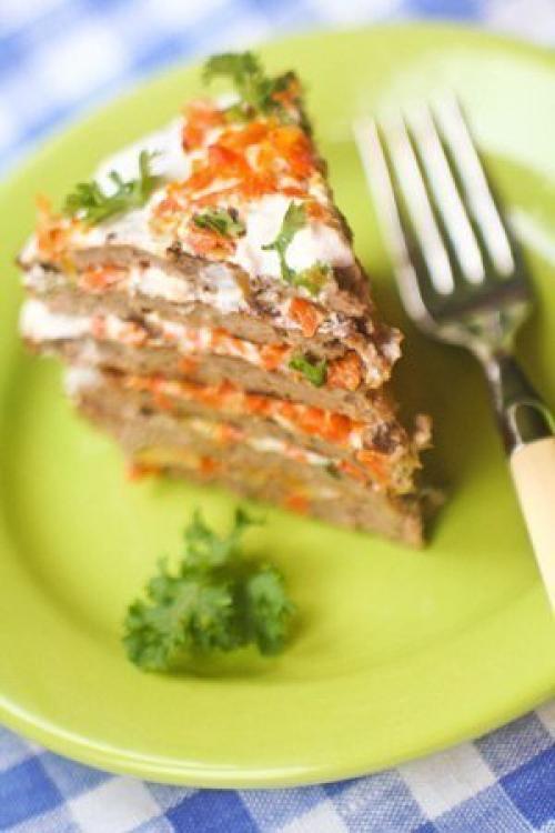 Печеночный торт со сметаной. Печеночный торт со сметанным соусом.