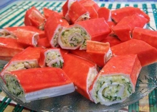 Рулеты из крабовых палочек!