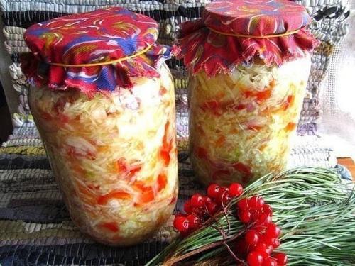 Капуста Закусочная.   Ингредиенты на 2, 5 кг капусты (только зимней, я люблю использовать из зимних сортов только Слава).