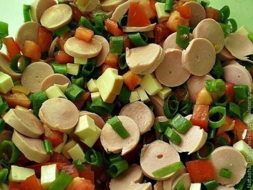 Салат Баварский!  Сосиски тут - просто изюминка! 05