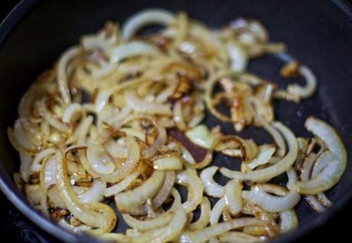 Бефстроганов с грибами и сливками. 01