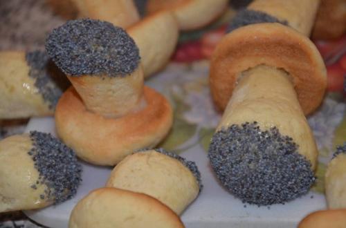 Печенье Грибочки.  Вариантов печенья Грибочки - множество, но этот - мой фаворит! 05