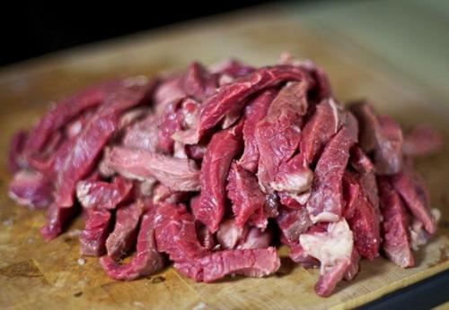 Бефстроганов с грибами и сливками. 03