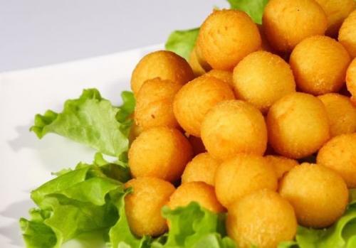 Картофельные шарики.  Ингредиенты: 03