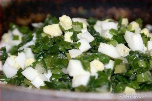 Быстрый (заливной) пирог с зелёным луком и яйцом. 01
