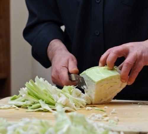 Маринованная капустка.  Ингредиенты: 05