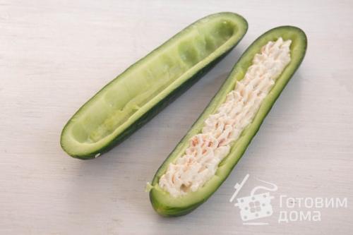 Праздничная закуска из свежего огурца со сливочным сыром. 04