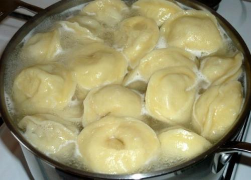 Домашние пельмени.  Очень вкусные, сочные домашние пельмени. 07