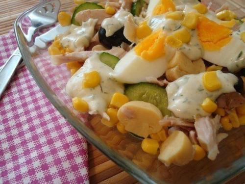 Салат Курочка Ряба.