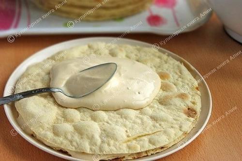 В случае если вы попробуете этот Наполеон, никакой больше и есть не захочется. 02