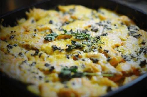 Форель запеченная с картофелем.