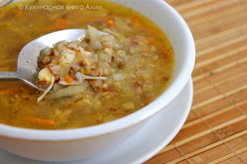 Супчик гречневый на курином бульоне.