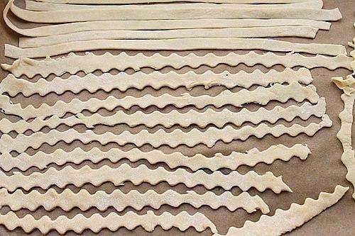 Как сделать домашнюю лапшу: 3 варианта на выбор! 05