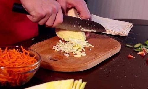 Шаурма по-домашнему.  Ингредиенты: 02