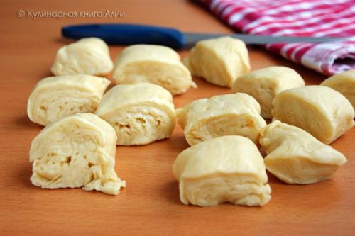 Чебуреки Крымские.  Понадобится: (на 10-12 штук). 04