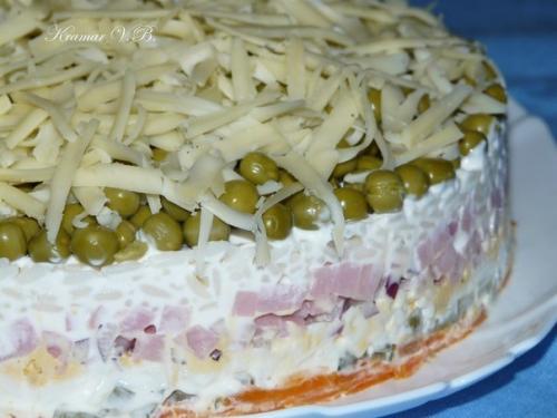 Нежный салатик с ветчиной и рисом.