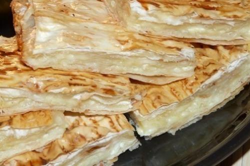 Сырный пирог из армянского лаваша.